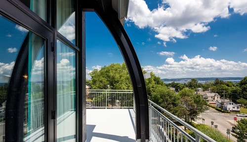Suite, 1 King Bed, Balcony