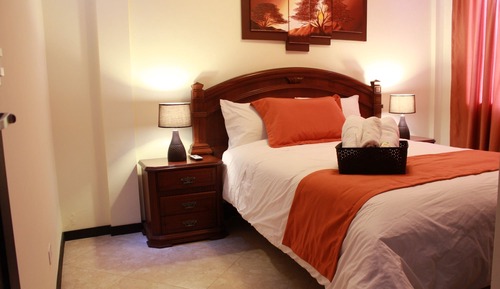 Deluxe Single Room, 1 Twin Bed, Ensuite, Garden View