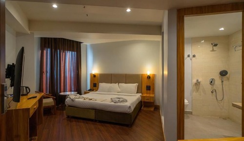 Deluxe Single Room