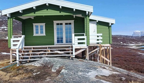 Green Cabin