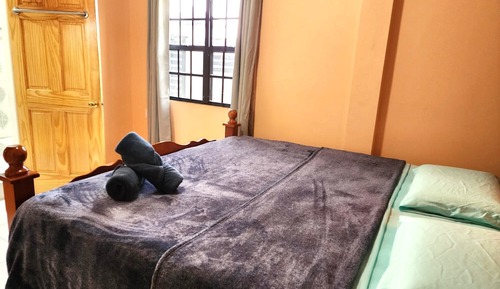 Luxury Apartment, 3 Bedrooms, Patio, Courtyard View