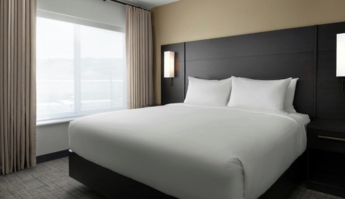 Suite, 1 Bedroom (No View)