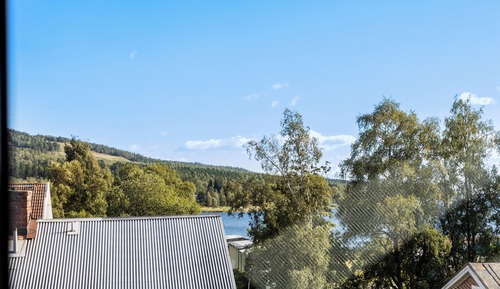 Economy Room, Courtyard View