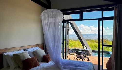 Deluxe Cottage, 3 Bedrooms, Private Pool, Valley View