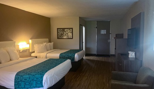 Standard Room, 2 Queen Beds, Non Smoking