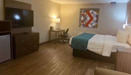 Standard Room, 1 King Bed, Non Smoking