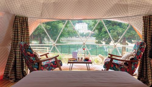Deluxe Glamping