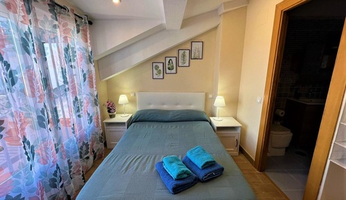 Double Room, Private Bathroom