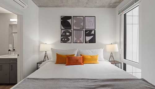 Grand Apartment, City View