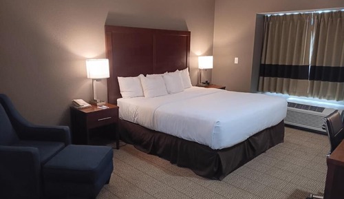 Comfort Single Room, City View