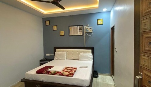 Deluxe Single Room