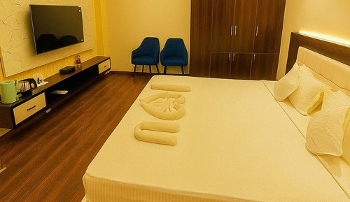 Luxury Suite