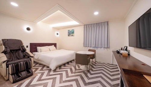 Premium Double Room
