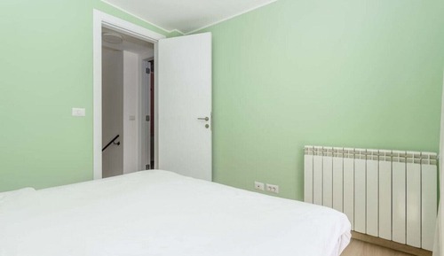 Sia - Mountain view 2BR Apartment & Balcony