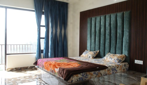Deluxe Single Room, Balcony, Valley View