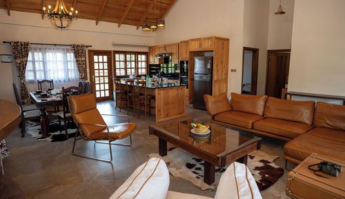 Luxury Suite, Balcony, Pool View