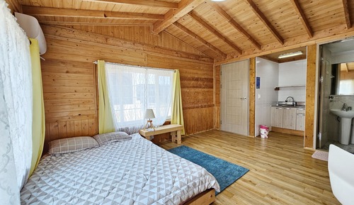 Private Villa (12PY)