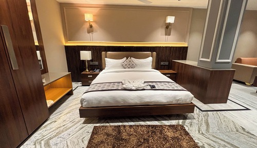 Deluxe Double Room, City View