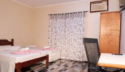 Economy Triple Room