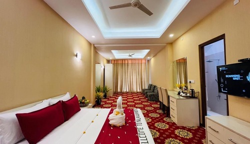 Deluxe Double Room, Balcony, Garden View