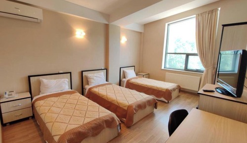 Standard Triple Room, Garden View