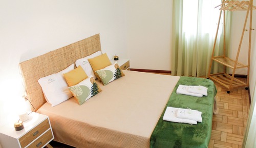 Classic House, Balcony, Hill View