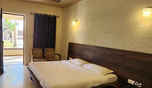 Standard Room, Balcony, Mountain View