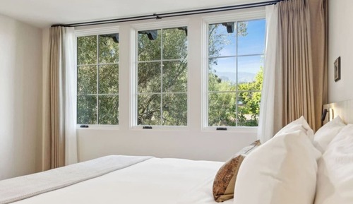 Executive Studio, 1 King Bed, Kitchenette