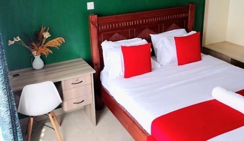 Studio, 1 Bedroom, Terrace, City View