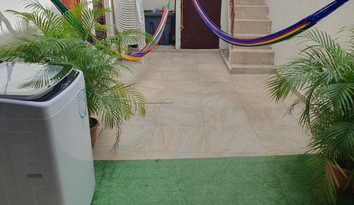 Economy Tent, Patio
