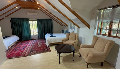 Deluxe Loft