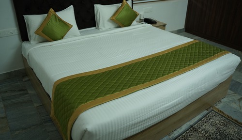 Deluxe Double Room, Garden View