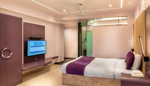 Classic Suite, City View