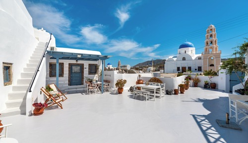 Traditional Quadruple Room, Courtyard View