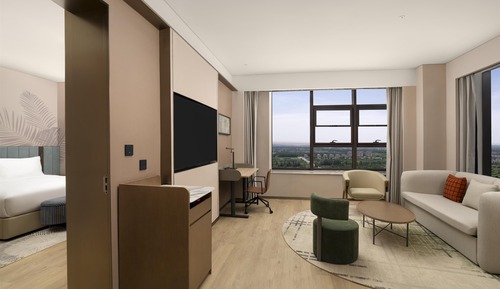 Deluxe Suite, 1 King Bed