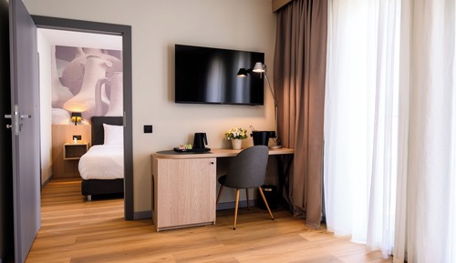 Suite, 2 Bedrooms (1 King Bed and 1 Sofa Bed)