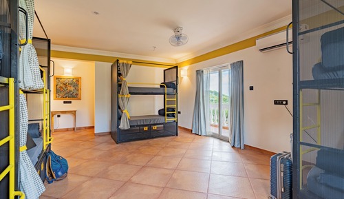 Bed in 8 Bed Mixed Dormitory with Balcony
