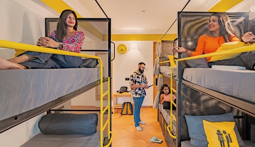 Bed in 6 Bed Mixed Dormitory with Balcony