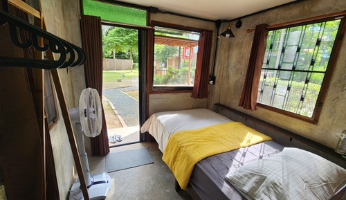 Standard Cabin