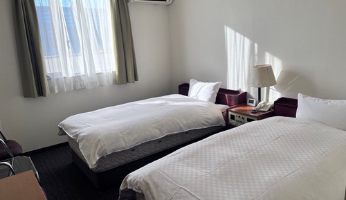 Basic Twin Room