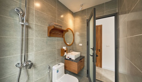 Executive Suite, City View