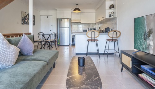 Apartment, Multiple Beds