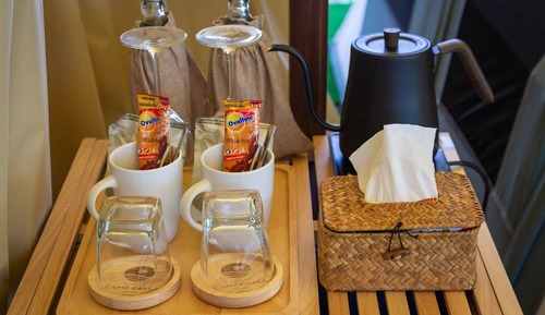 Glamping Base