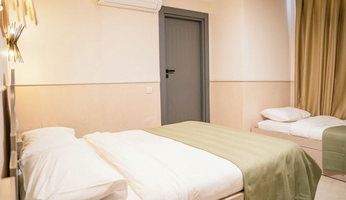 Economy Triple Room, Multiple Beds, Non Smoking