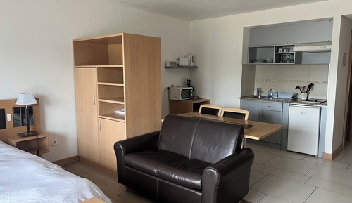 Basic Apartment