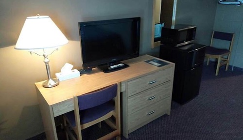 Single Room, 1 Queen Bed