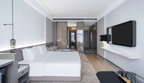 Executive Room, Canal View