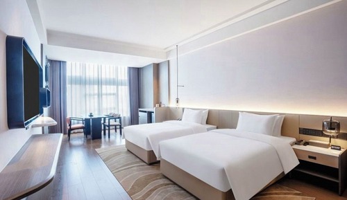Executive Twin Room, Canal View