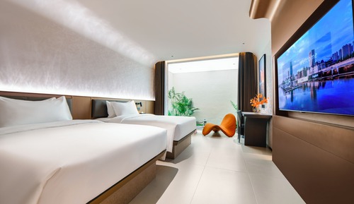 Comfort Triple Room, Courtyard View