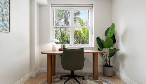 One Bedroom Apartment with Study